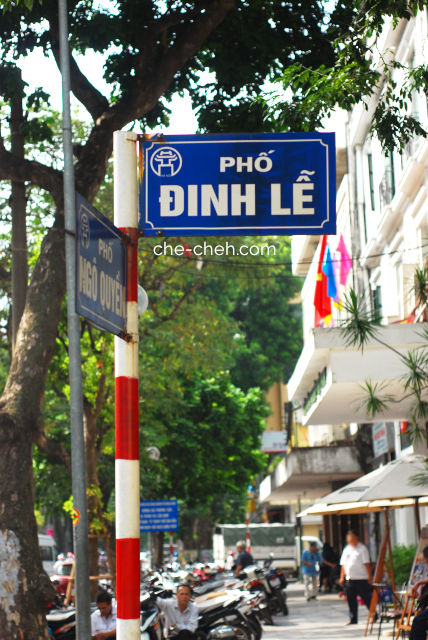 Street Sign Post @ Hanoi